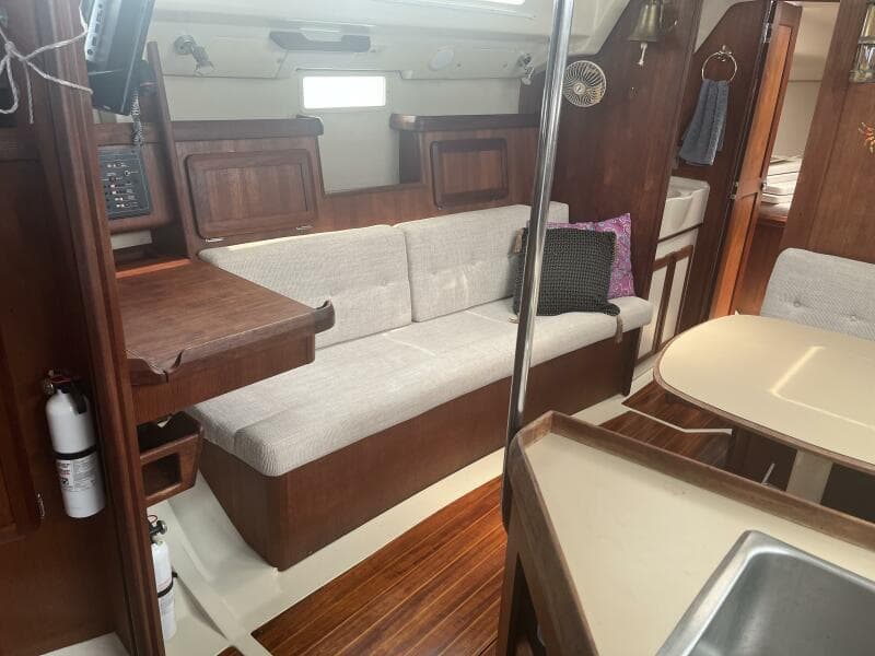 Hunter 33.5
