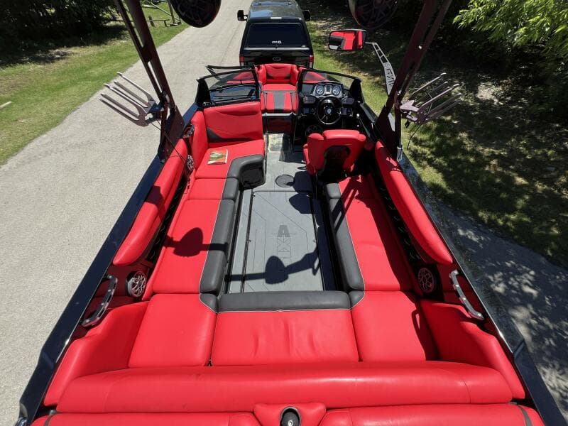 2021 Axis T23