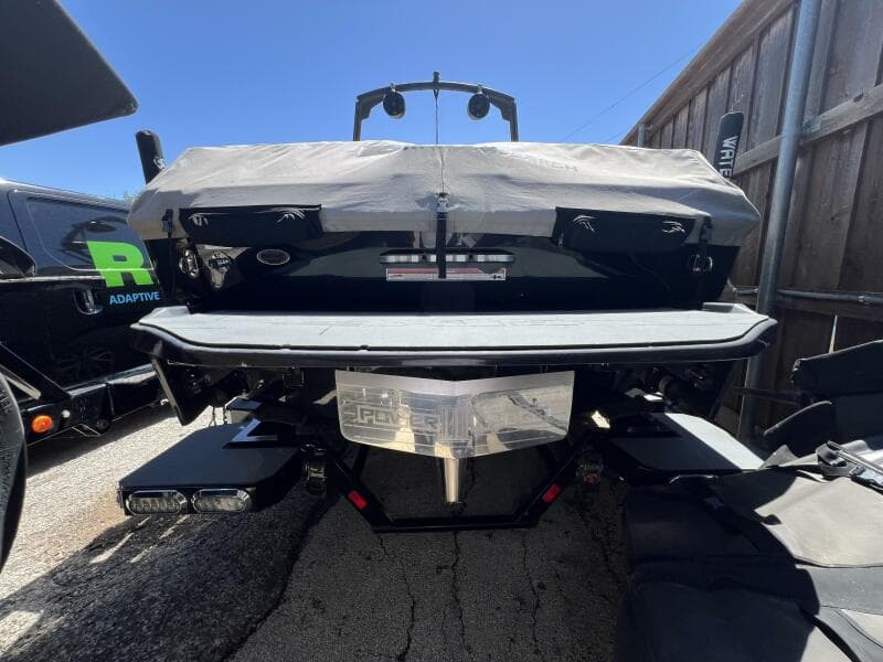 2021 Axis T23