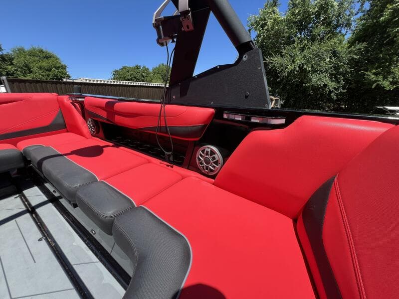 2021 Axis T23