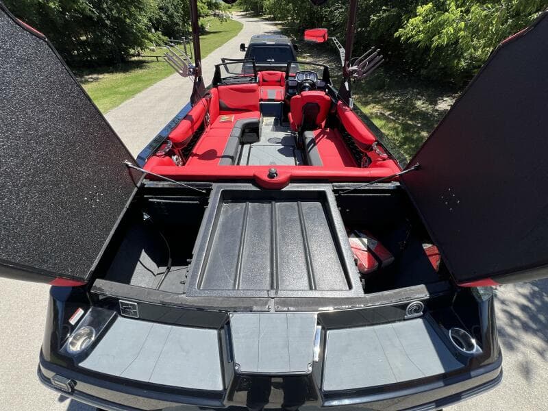 2021 Axis T23
