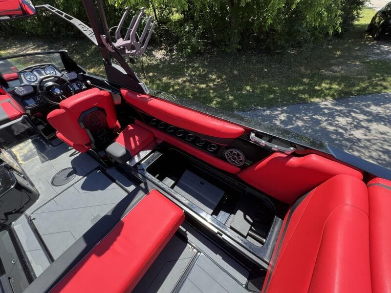 2021 Axis T23
