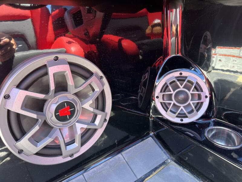 2021 Axis T23