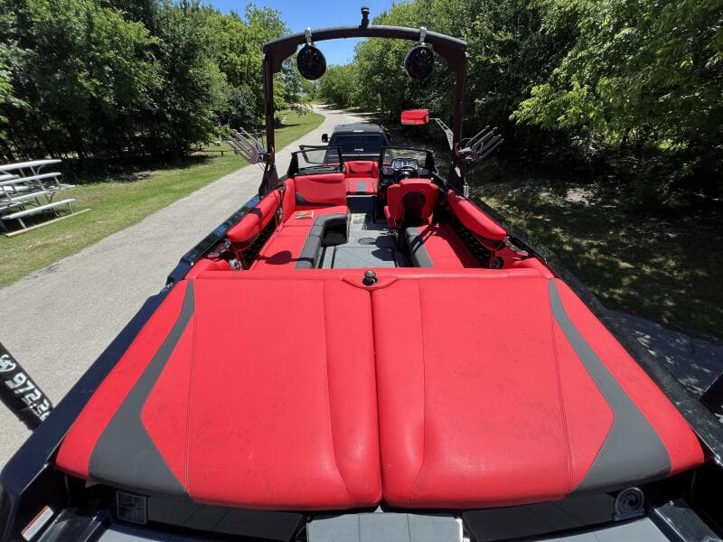2021 Axis T23