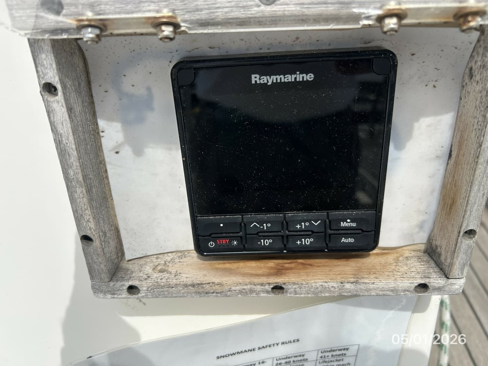 50' Beneteau cockpit electronics1