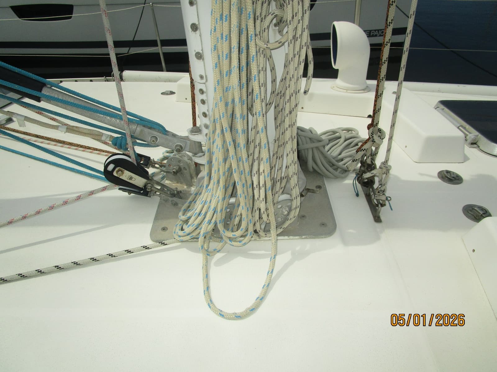 50' Beneteau mast base2