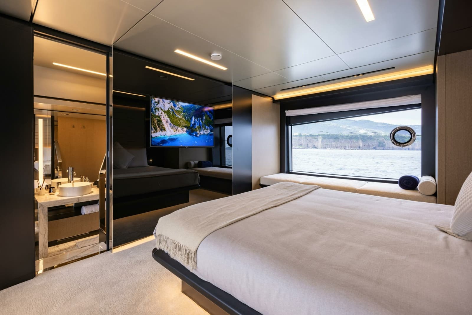 2023 Riva Riva Super Corsaro 102