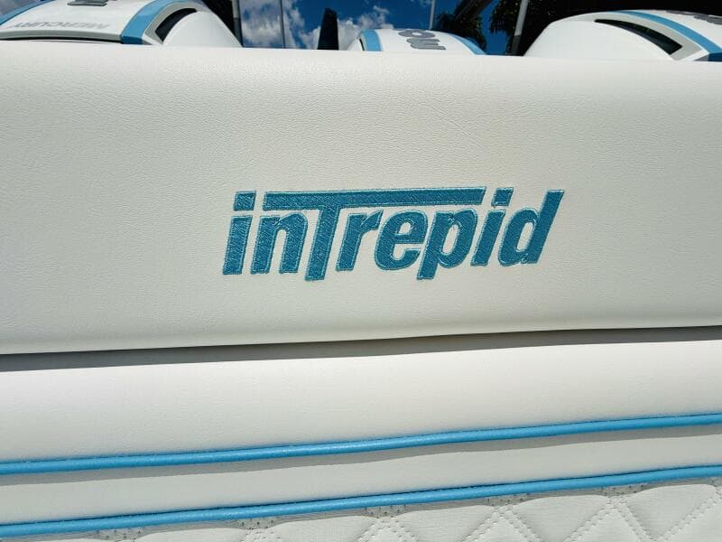 2003 Intrepid 377