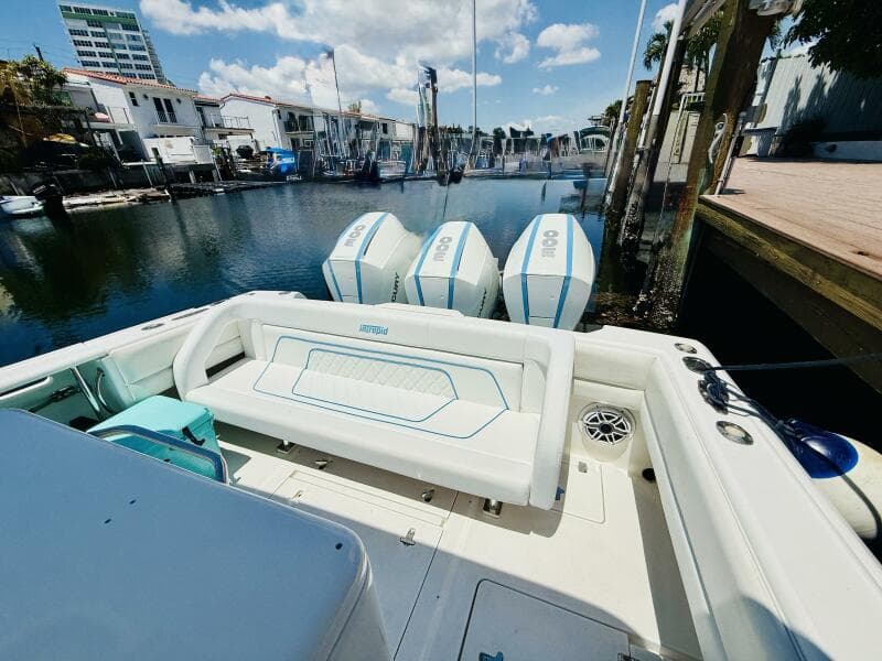 2003 Intrepid 377