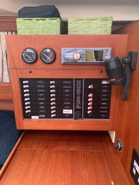 2001 Hunter 340