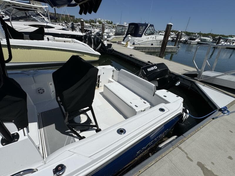 2020 Blackfin 212 CC