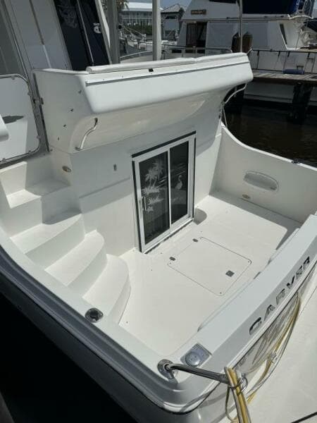 2005 Carver 