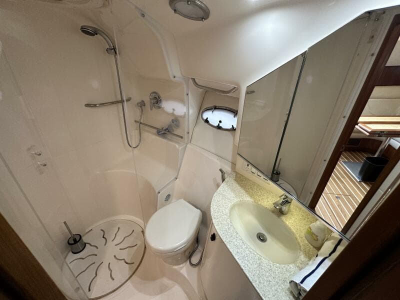 2001 Tiara Yachts 3800 Open