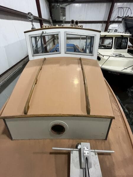 Whileaway cabintop and windshield