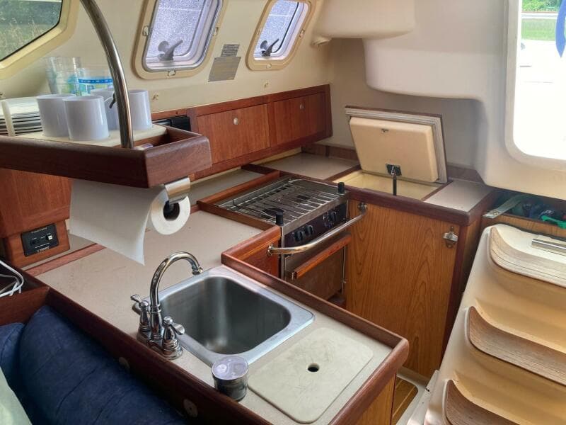 2000 Hunter 320