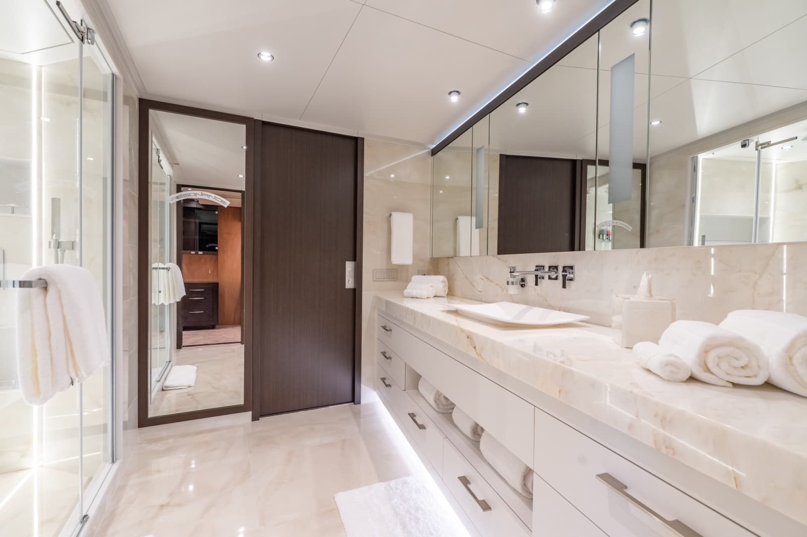 2026 Hargrave E Series Superyachts Division