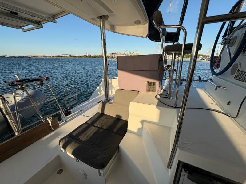 2012-lagoon-400-sail-9817119-20250528100217621-1_XLARGE.jpg