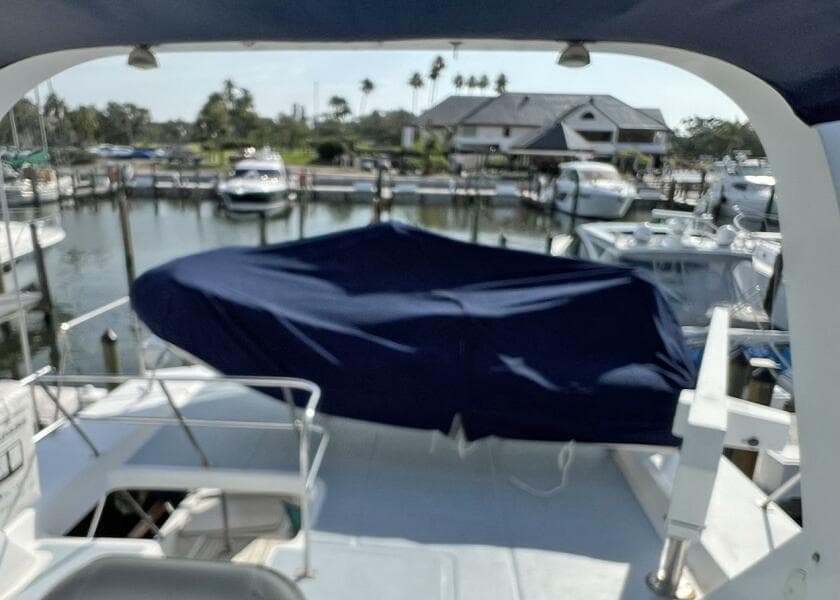 1987 DeFever Tri-Cabin