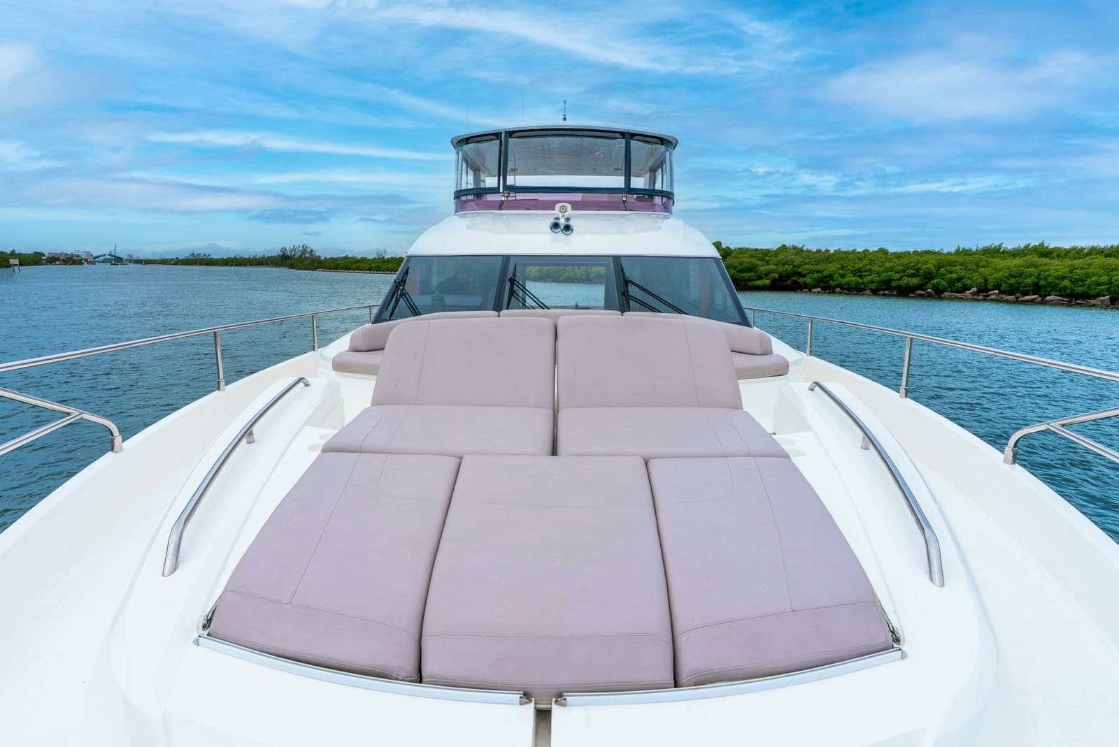 2018 Princess Yachts 