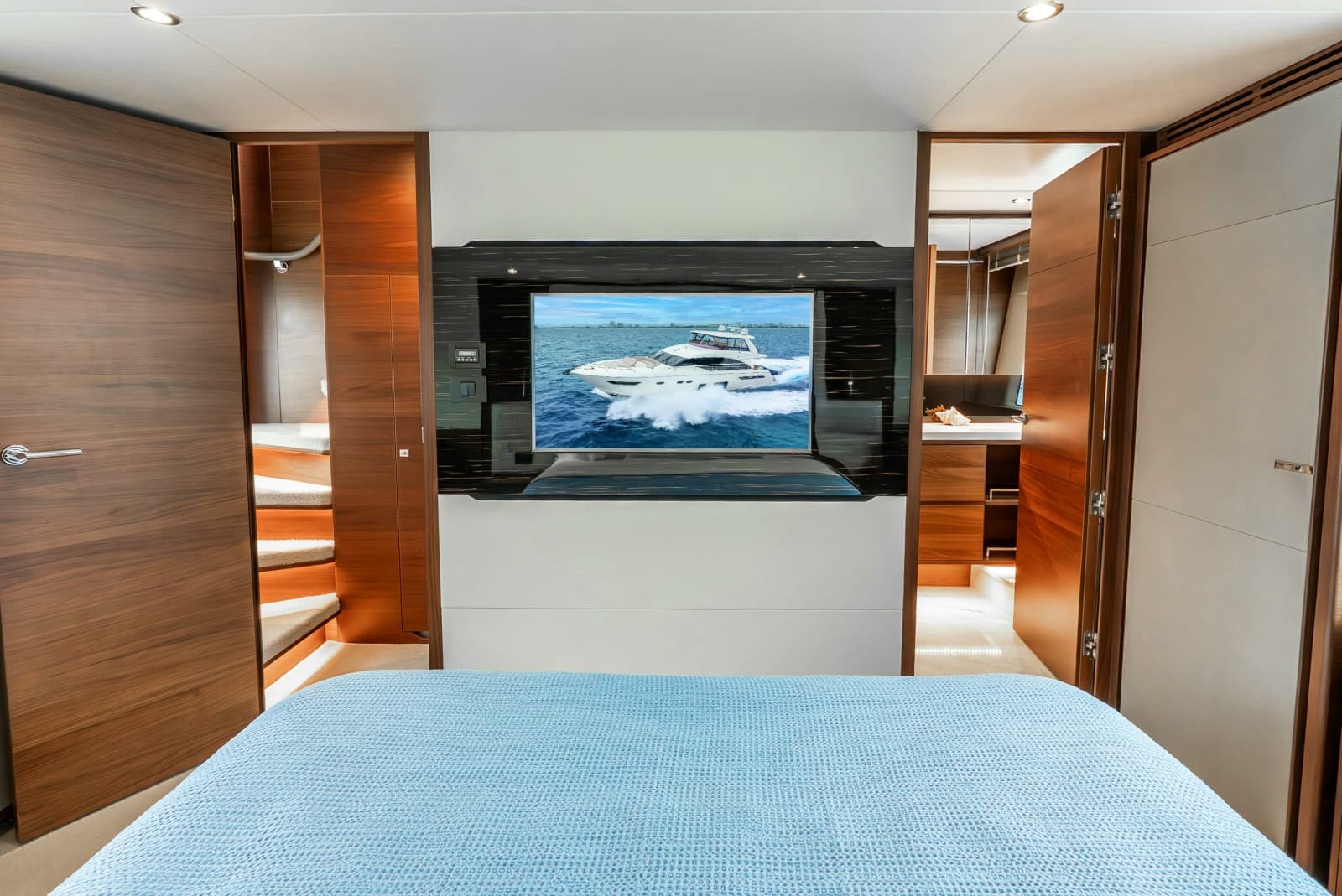 2018 Princess Yachts 