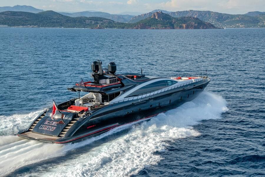 2017 Overmarine Mangusta 165 E