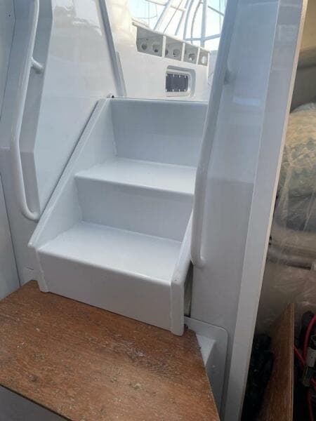 06 Companionway Mare Via 52 Caribbean