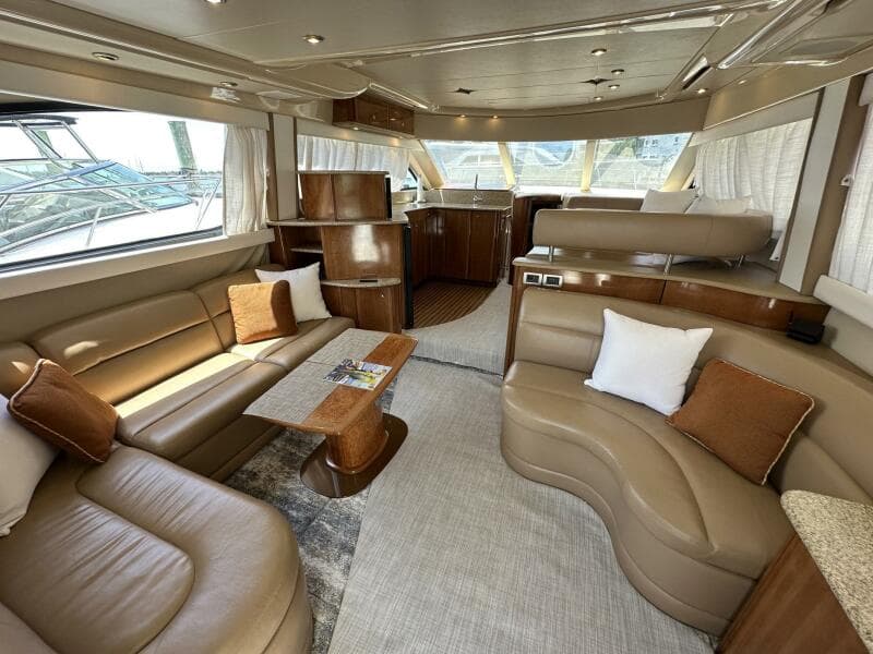 2007 Meridian 411 Sedan Bridge