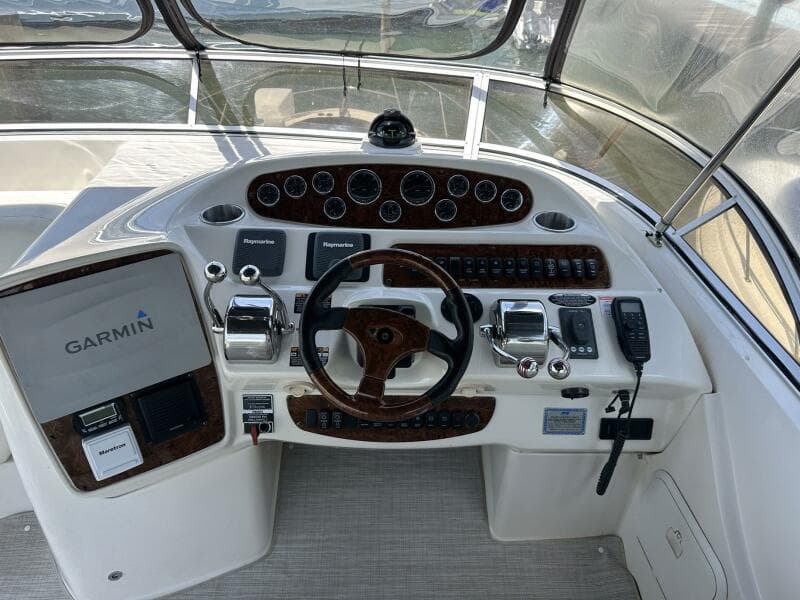 2007 Meridian 411 Sedan Bridge