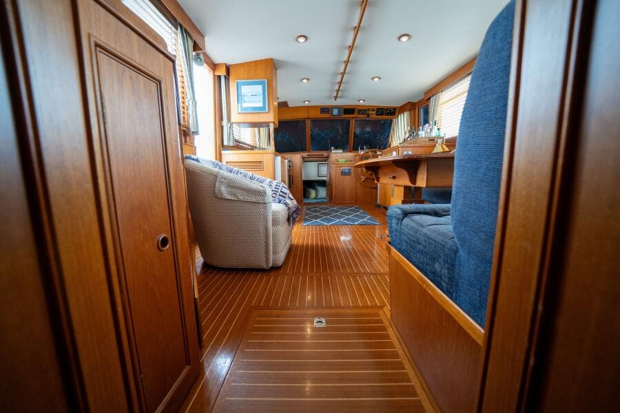 2001 Grand Banks 42 Classic