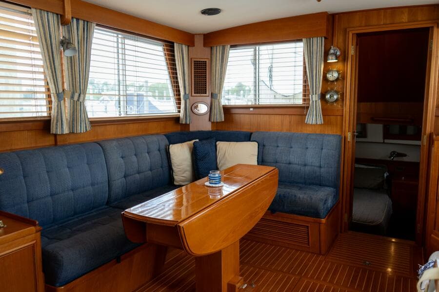 2001 Grand Banks 42 Classic