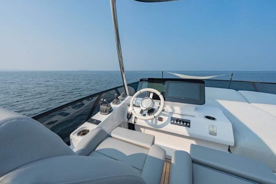 2023 Azimut Fly 53