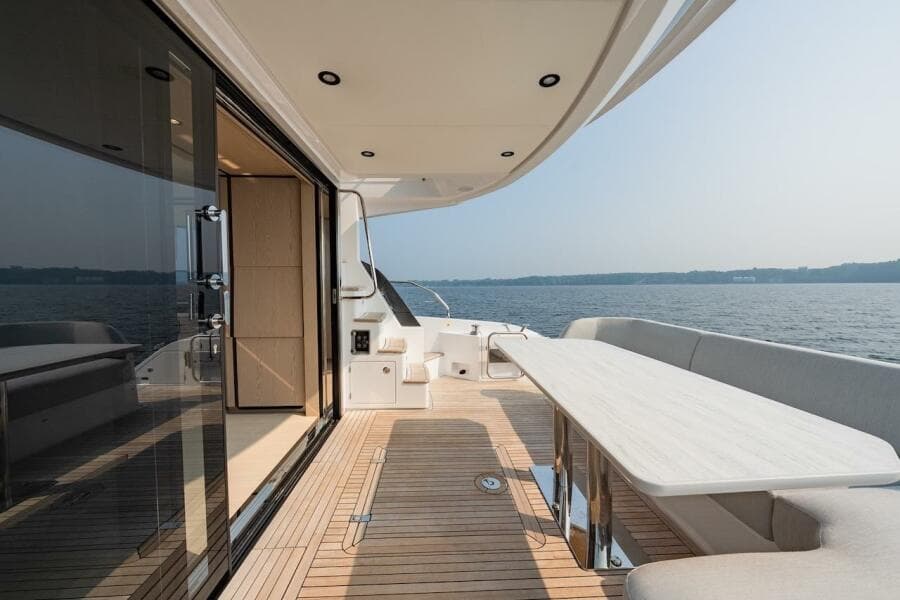 2023 Azimut Fly 53