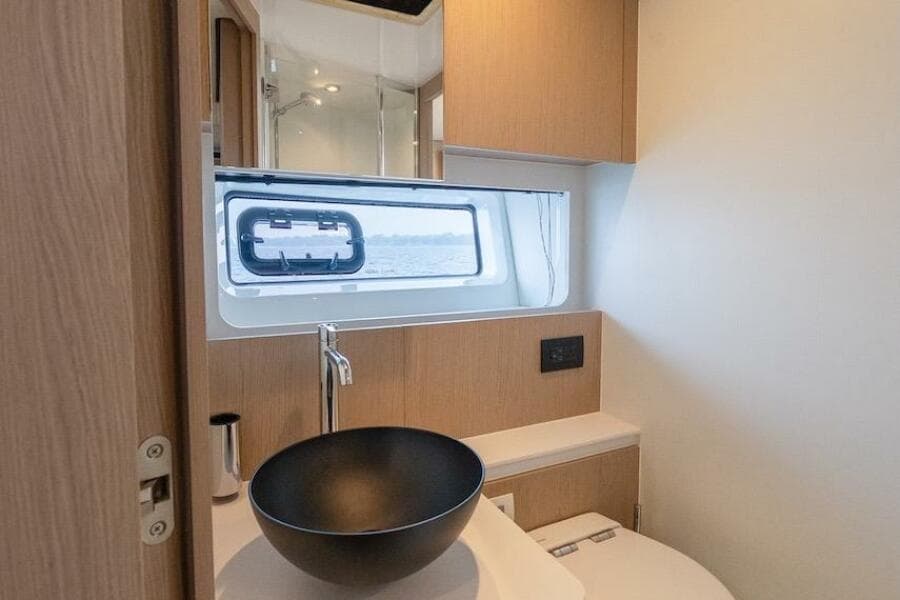 2023 Azimut Fly 53