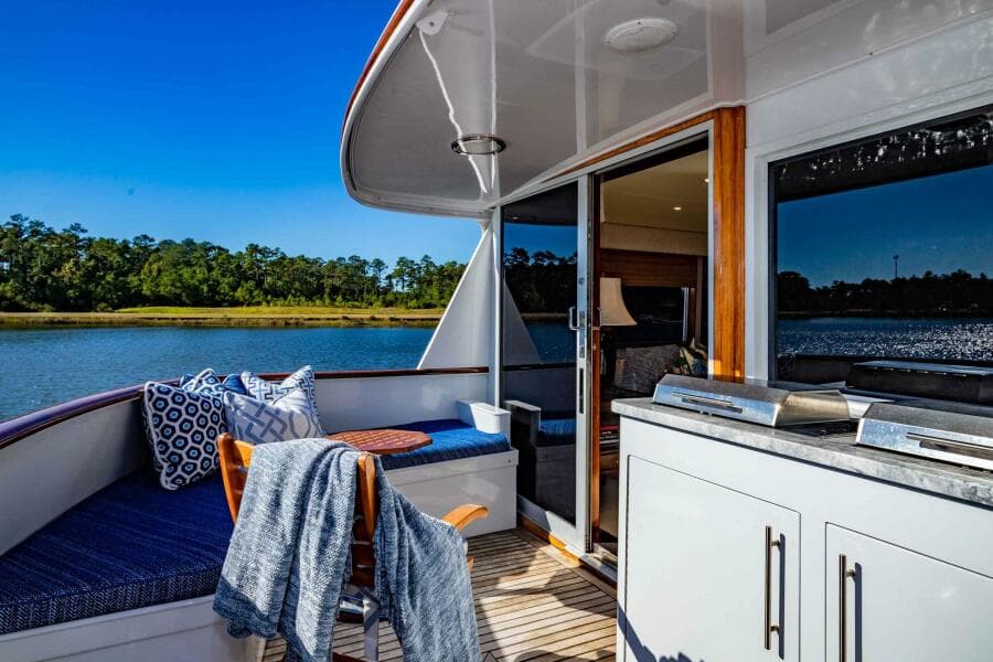 1979 Burger Raised Pilothouse