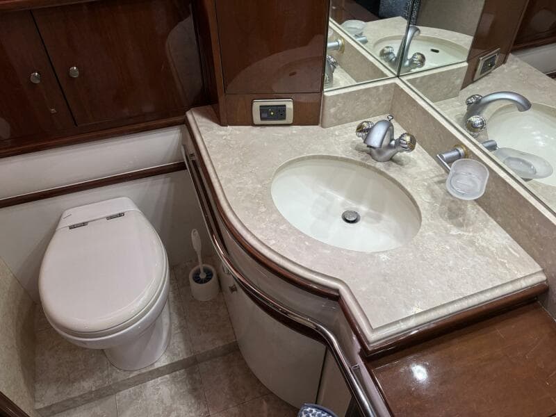 2006 Marquis 65