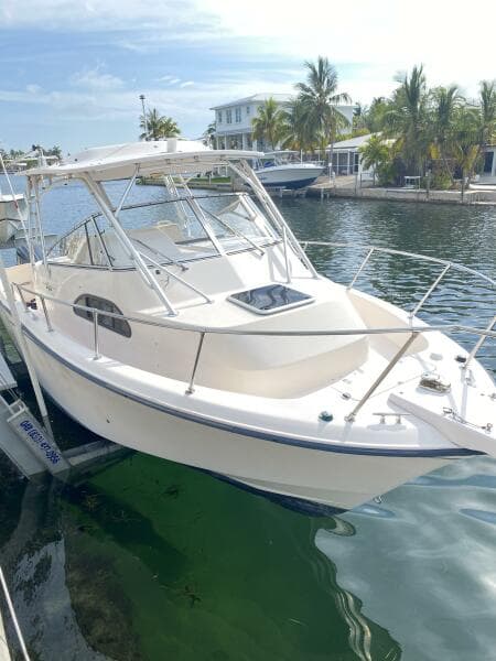 2005 Grady-White Marlin 300