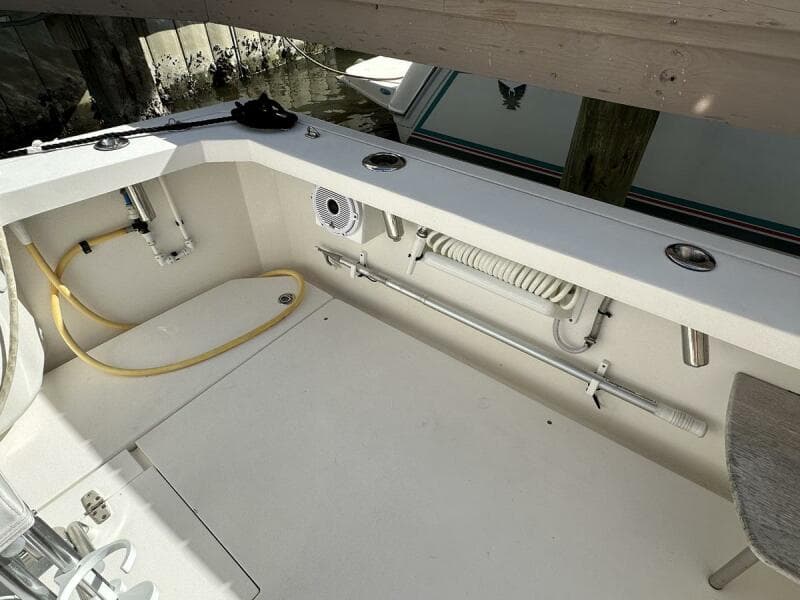 Port Cockpit Details