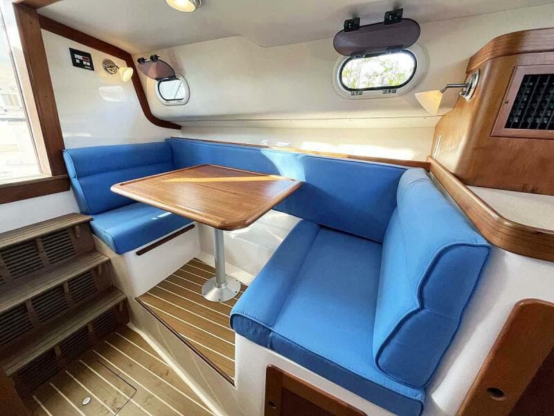 Convertible Dinette