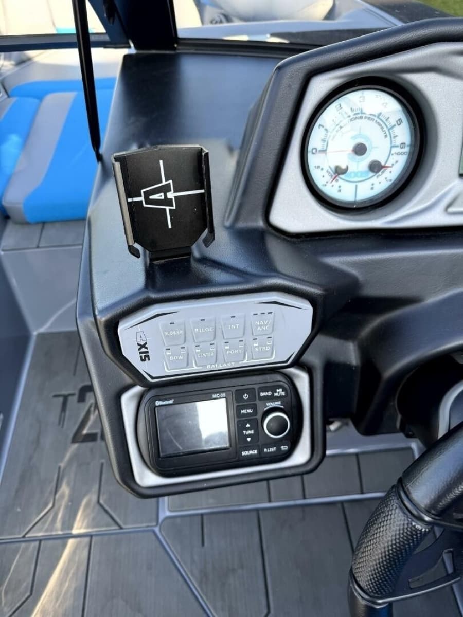 2020 Axis T23