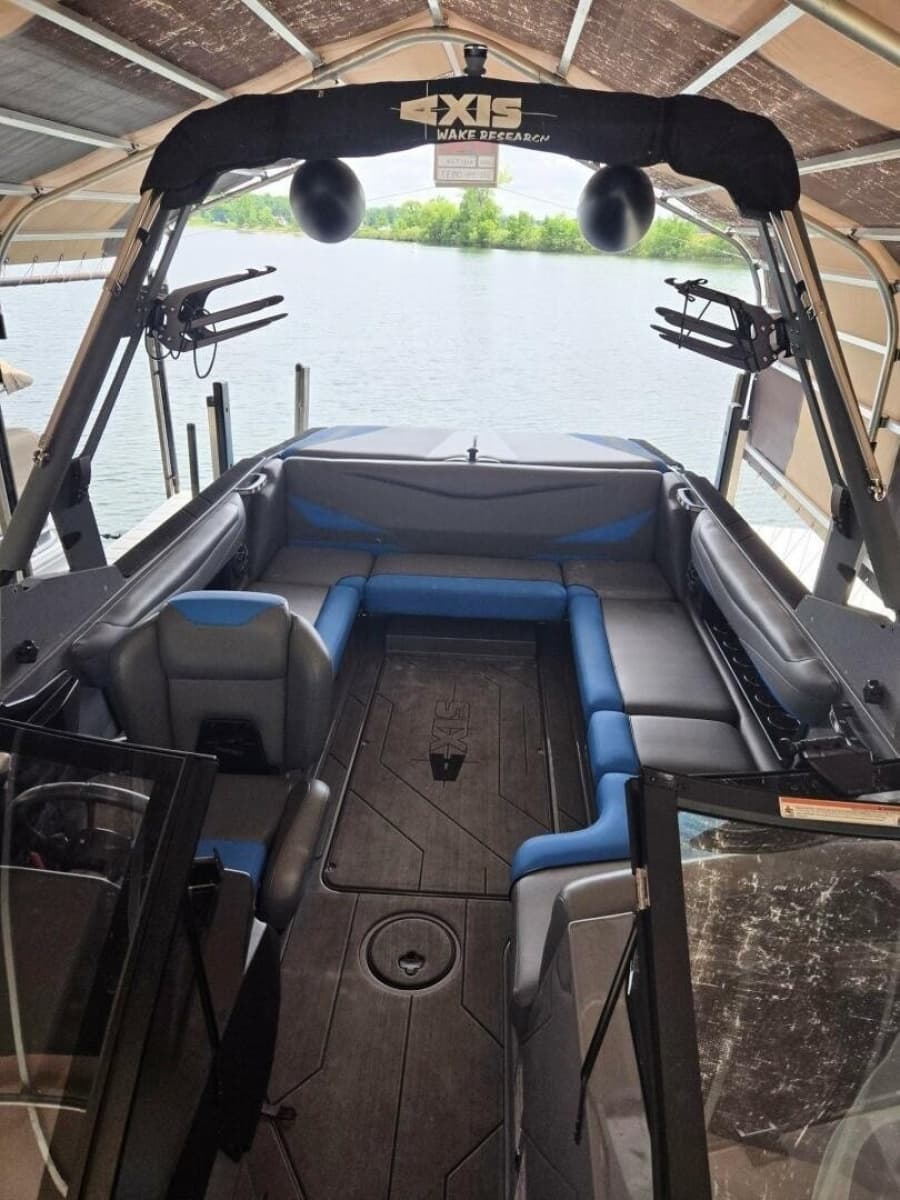 2020 Axis T23