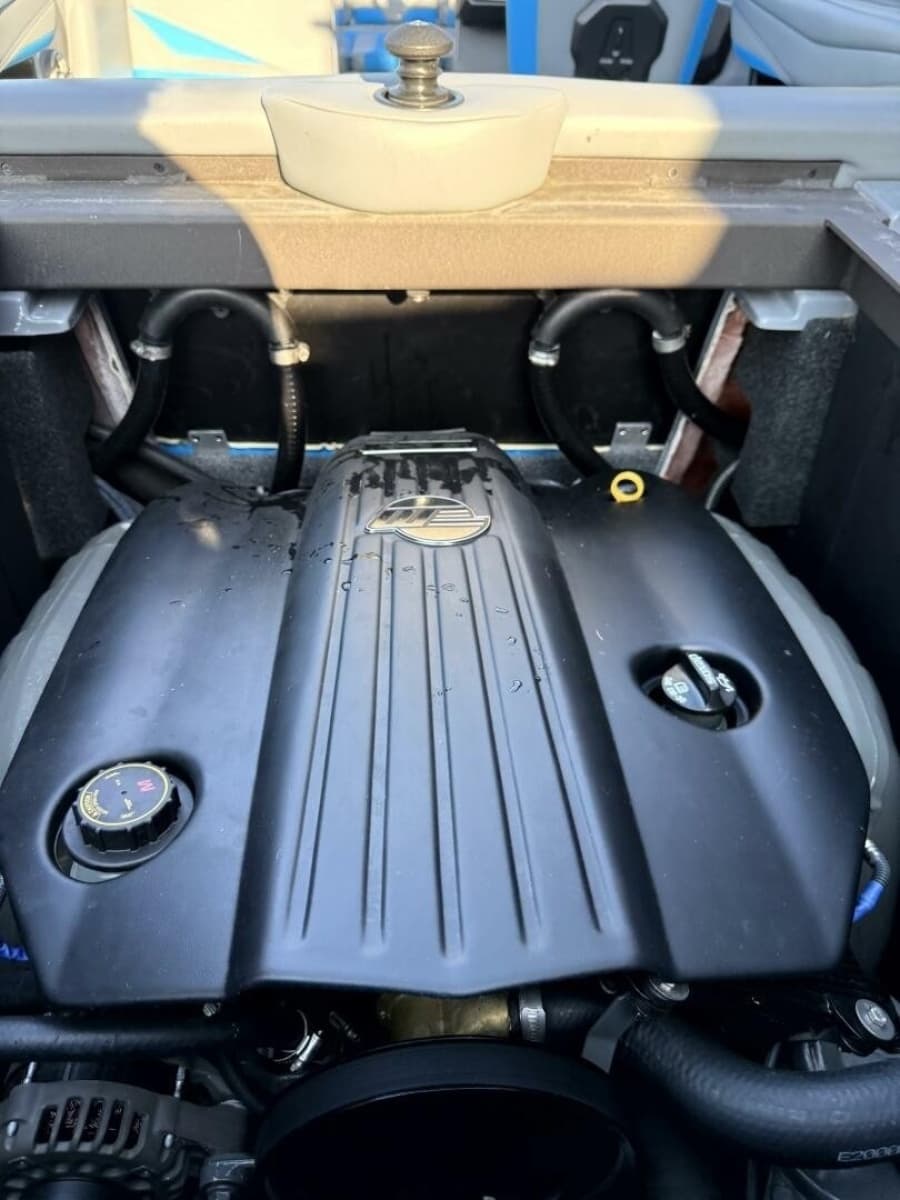 2020 Axis T23