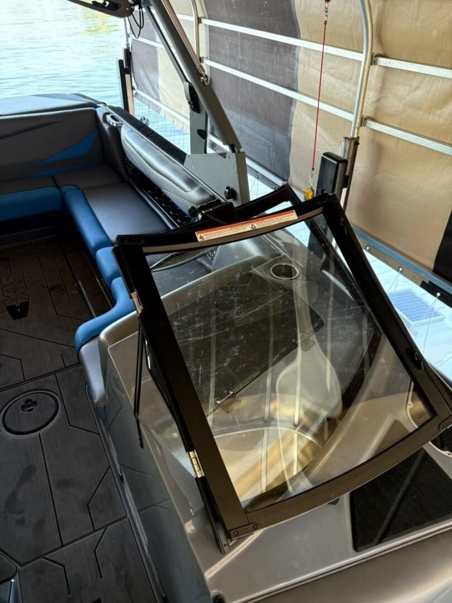 2020 Axis T23