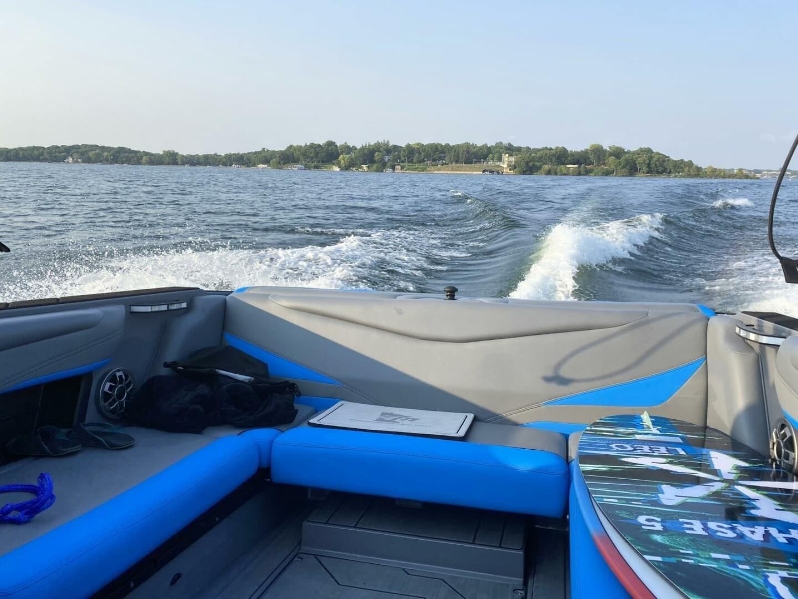 2020 Axis T23