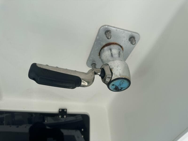 2003 True World Marine TE 288