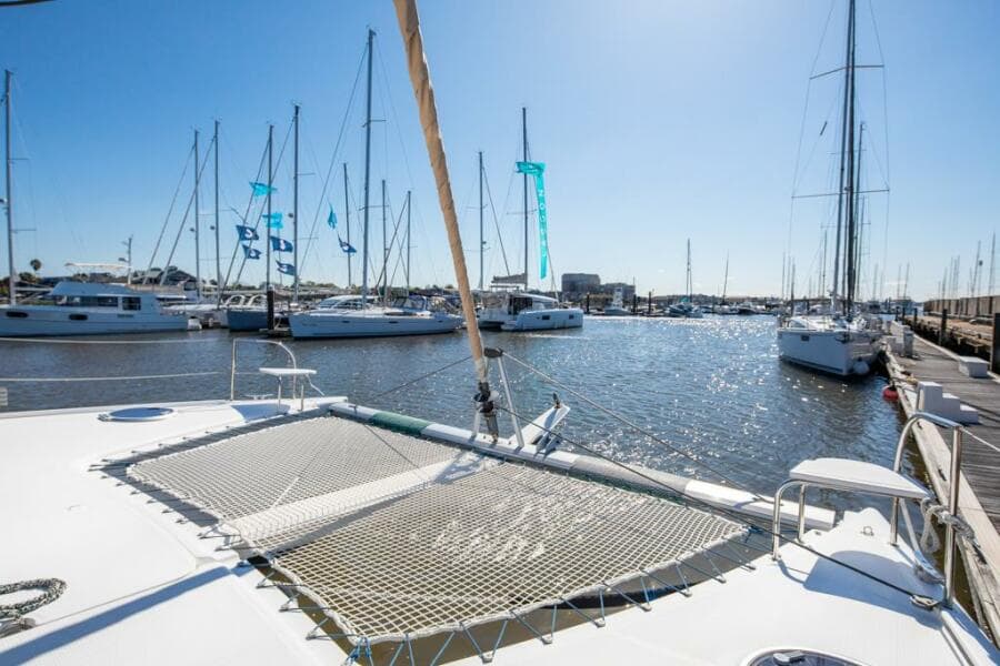 2013-fountaine-pajot-lipari-41-sail-9392749-20240517061300472-1_XLARGE.jpg