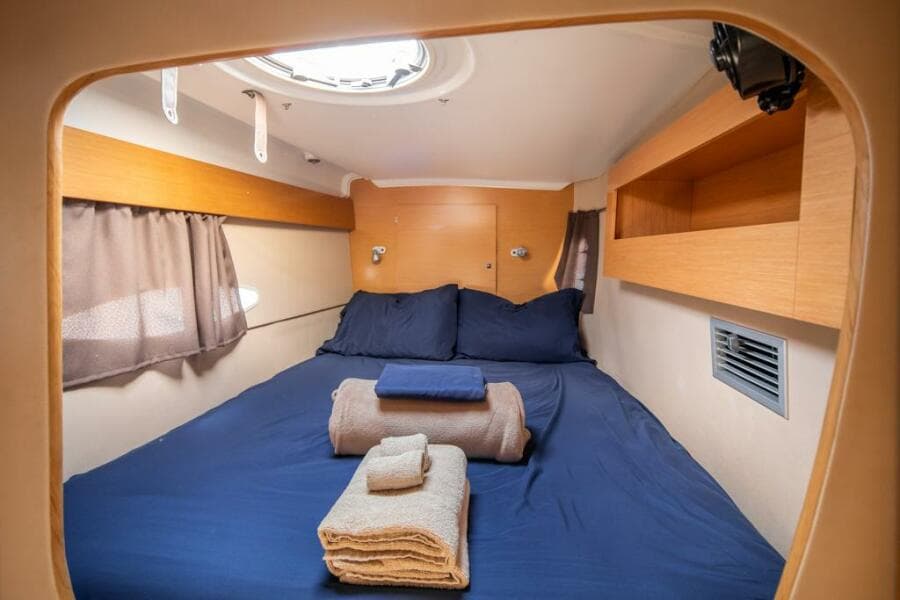 2013-fountaine-pajot-lipari-41-sail-9392749-20240517061456311-1_XLARGE.jpg