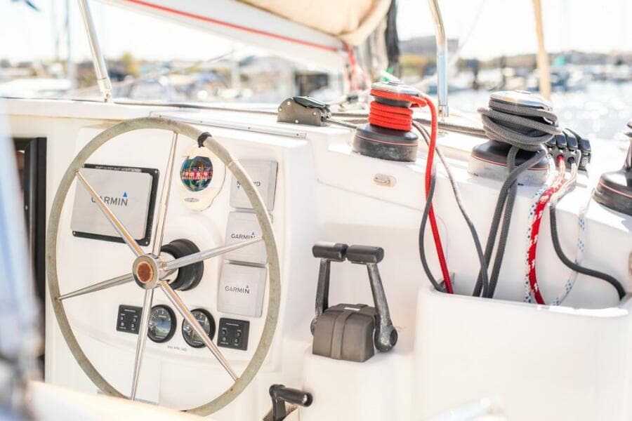 2013-fountaine-pajot-lipari-41-sail-9392749-20240517061721281-1_XLARGE.jpg
