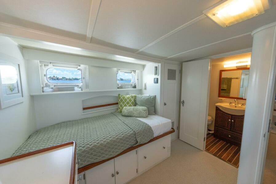 Guest Cabin