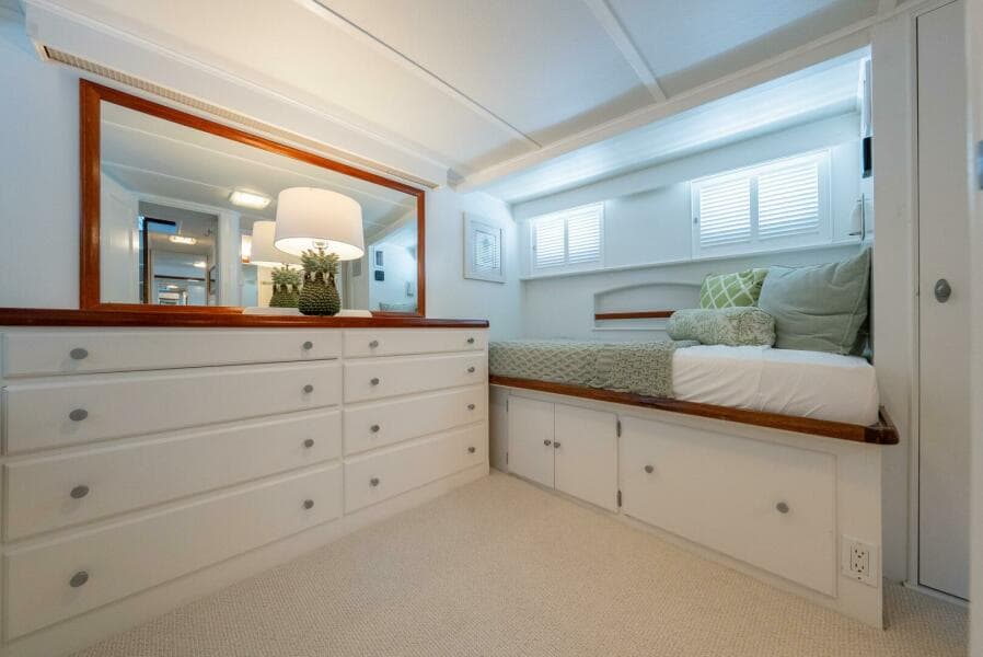 Guest Cabin