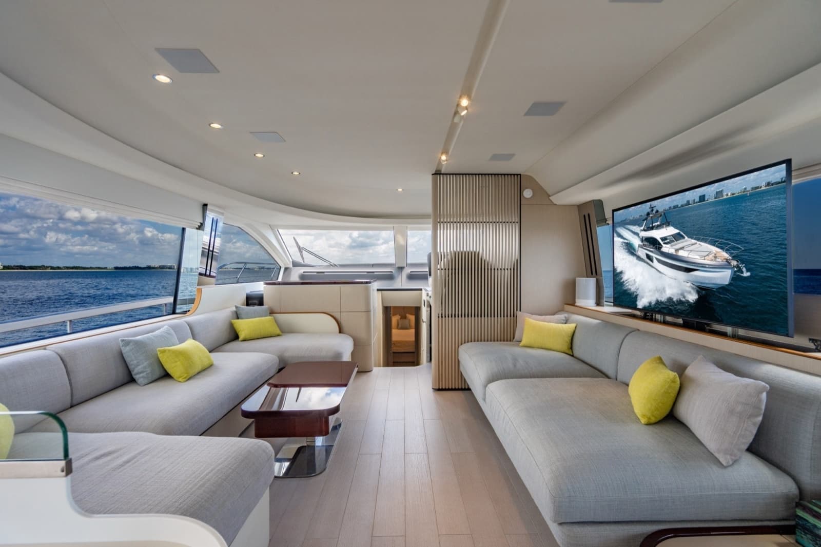 2023 Azimut Fly 68